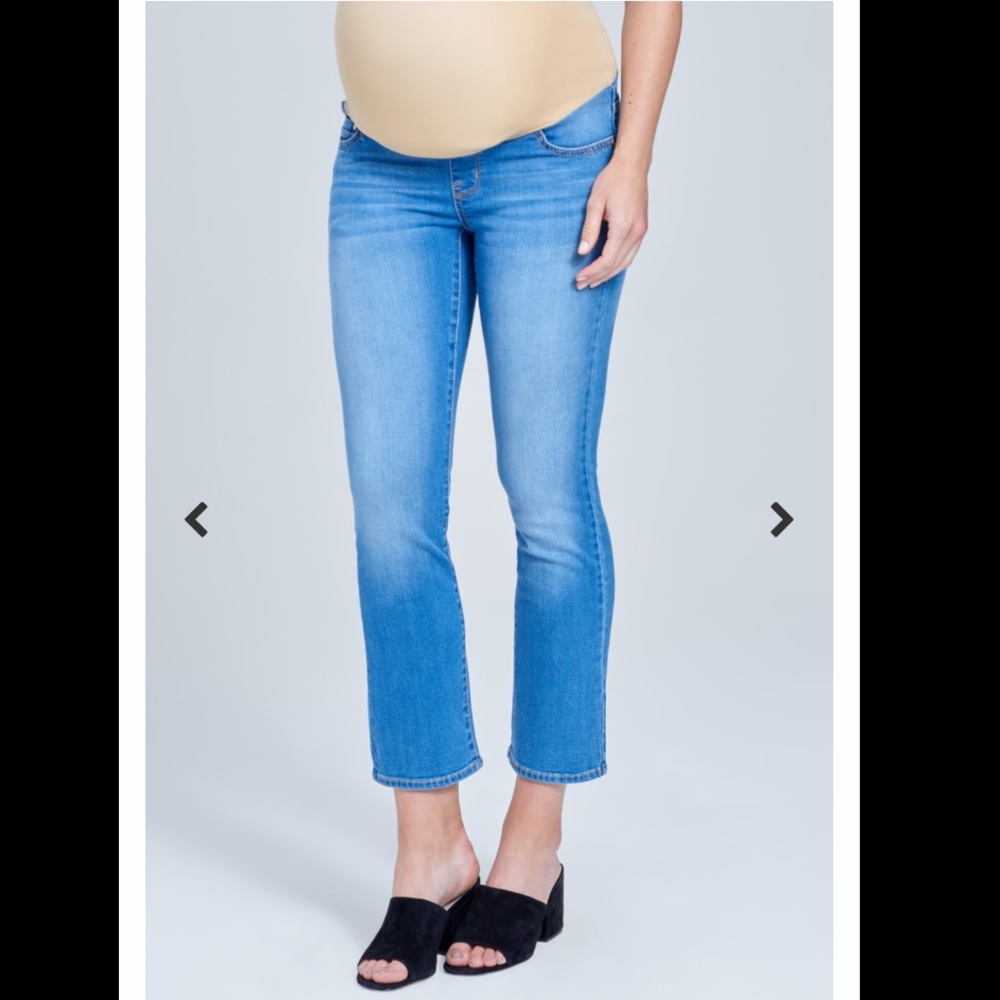 NWOT Seven7 cropped maternity jeans